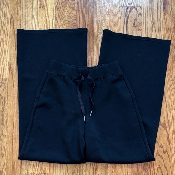 SPANX Air Essentials Wide Leg Sweatpants Pants Very Black Women's size Small
